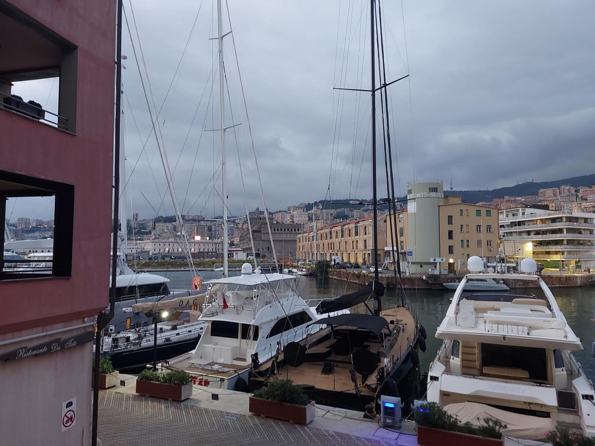 Appartamento Sul Mare Kate Генуя Экстерьер фото